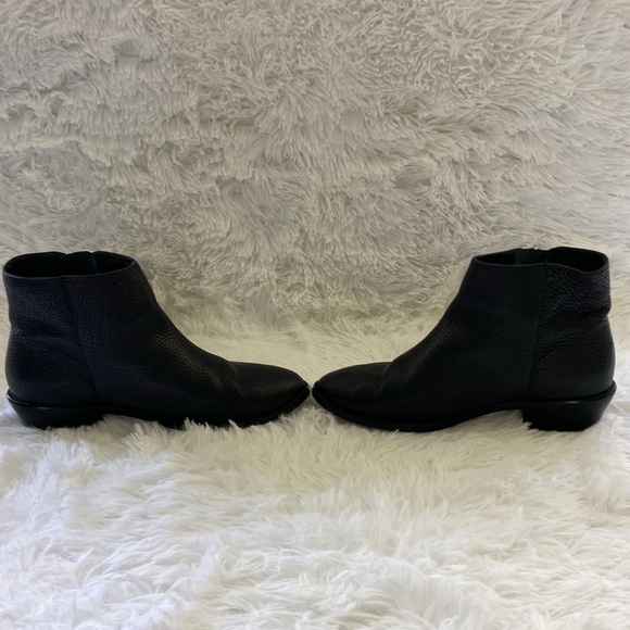 J Crew, Women’s Black,Leather Ankle Boots.Size-7 - Picture 5 of 10